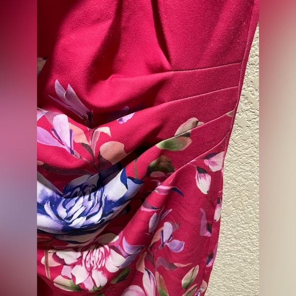 NWT Guess Pink Floral Print Scuba Crepe Dress Side Ruched Stretchy Size 2 - Picture 12 of 14